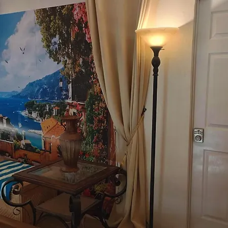 Golden House Apartamento